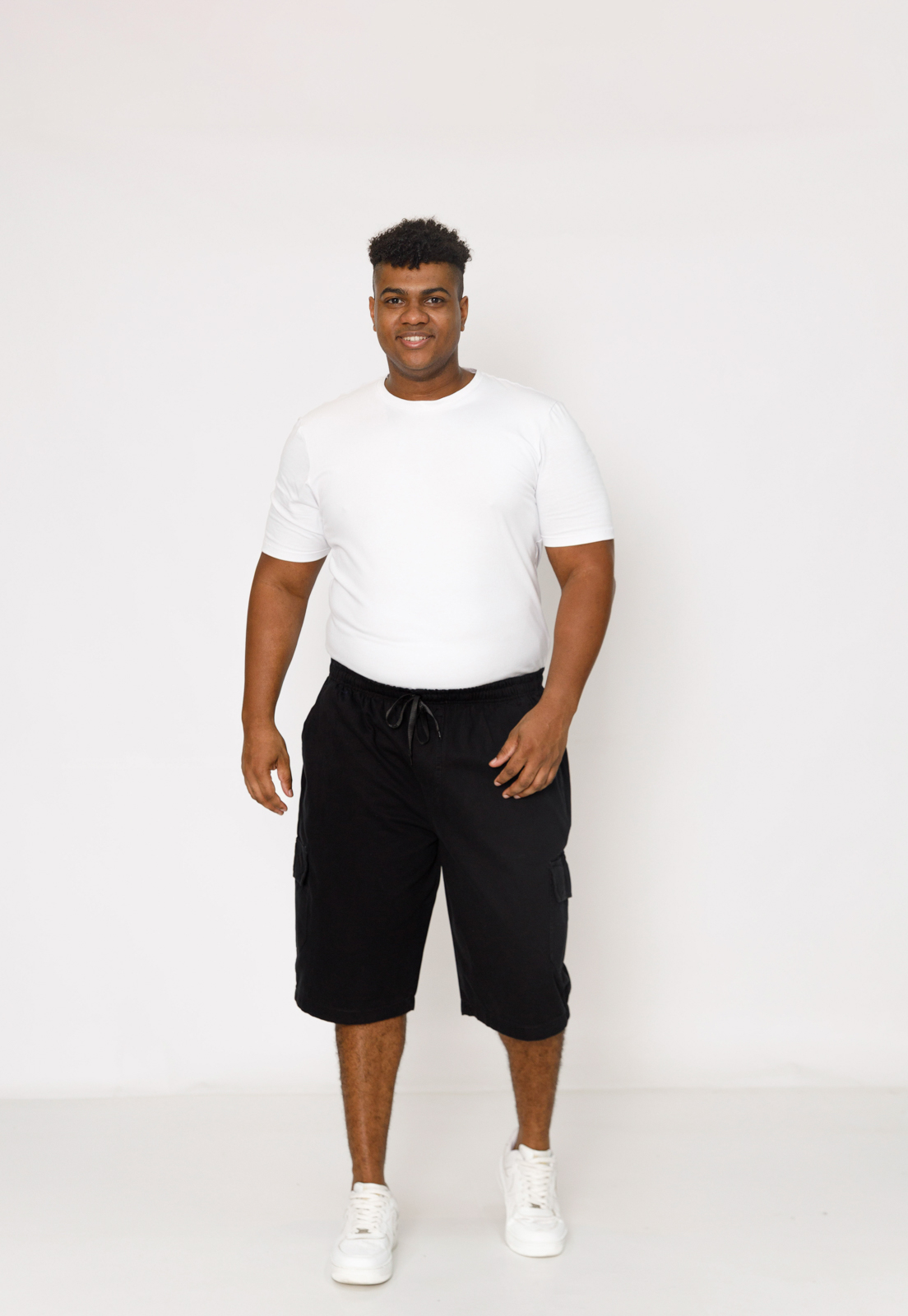 Bermuda Macaw 7976 Preto Elástico Plus Size Sarja