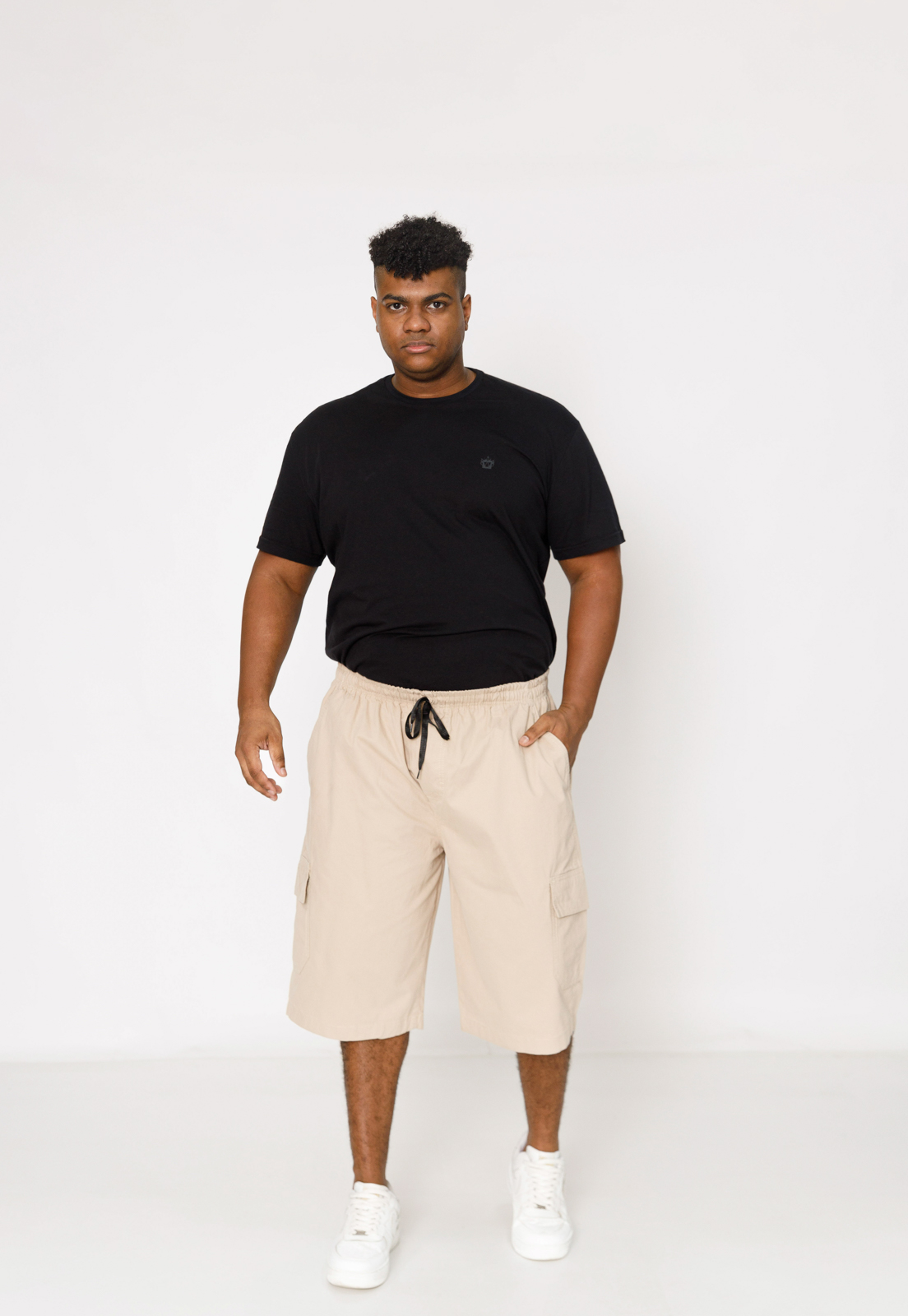 Bermuda Macaw 7976 Bege Escuro Elástico Plus Size Sarja